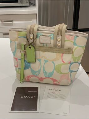 🌈💗 Preloved COACH Small Y2K Multicolor Scribble Signature Tote Bag 💗🌈